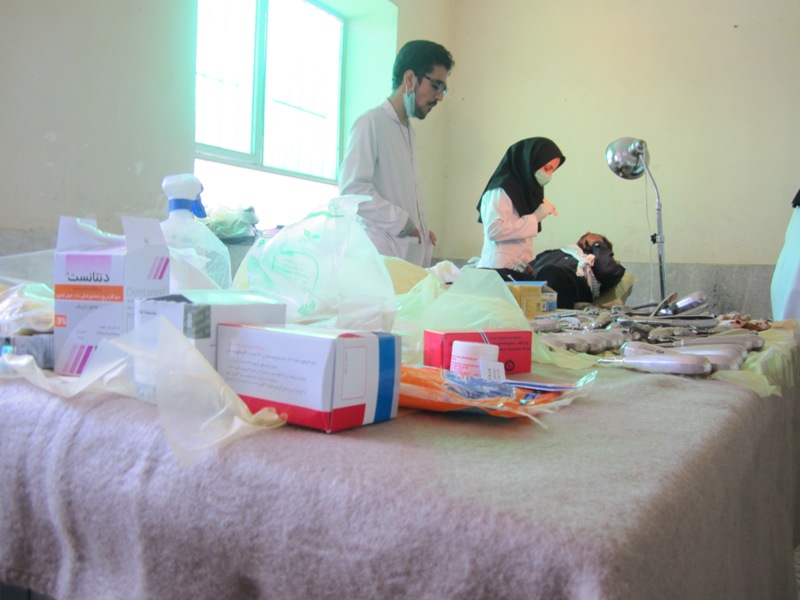 روشنی مسیر پیشرفت قوت می گیرد/ از دندانپزشک تا آشپز همدل در اردوهای جهادی