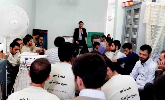 اولین کاروان دانشجویان جهادگر استان البرز عازم اردوهای بیجار شدند