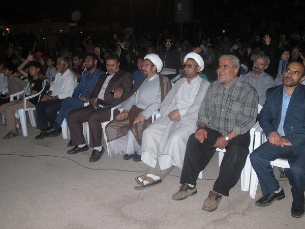جشن دهه کرامت و جشنواره تحویل داوطلبانه ماهواره در شهر اقبالیه