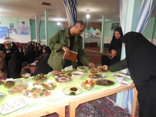 جشنواره غذاهای محلی در شهرستان البرز برگزار شد