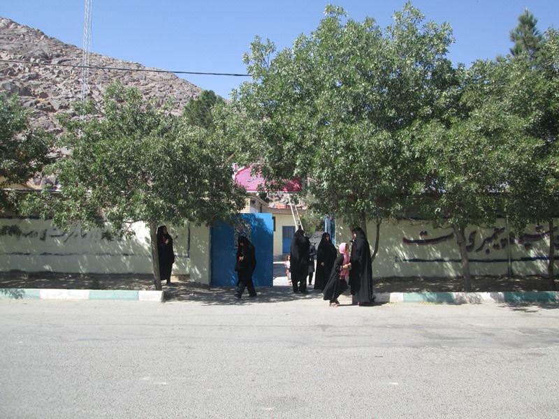 برگزاری اردوی جهادی و طرح هجرت ۳ در مدرسه فضیلت روستای بیدگنه