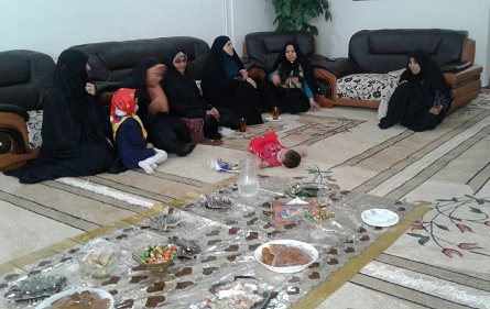 دیدار تعدادی از بسیجیان شهرکنگان از خانواده سادات در روز عید غدیر