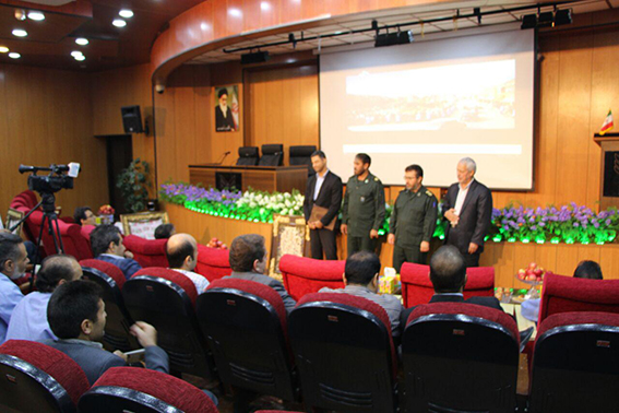 مراسم تجلیل و قدردانی از کارمندان بسیجی در دانشگاه آزاد اسلامی واحد شهرستان قدس