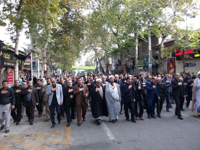 تشییع و تدفین پیکر سه شهید گمنام در لاهیجان