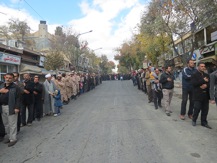مراسم عزاداری اربعین حسینی همزمان با سراسر کشور در استان کردستان برگزار شد.