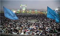 اجتماع عظیم مردمی برای تجدید عهد با امام زمان(عج) در مسجد جمکران
