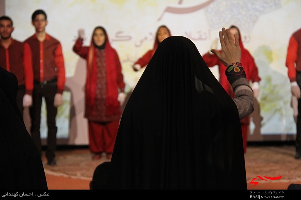 مراسم گرامیداشت «روز هنر انقلاب اسلامی» در قم برگزار شد
