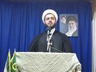 یکی از مهمترین اقدامات دشمنان انقلاب، تخریب شخصیتهای بزرگ نظام است