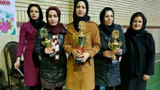 بانوان ملایری در مسابقات قهرمانی کیک بوکسینگ استان همدان سوم شدند
