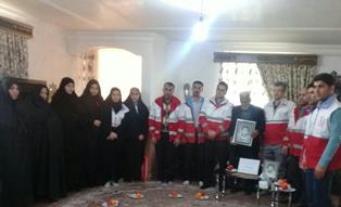 دیدار رئیس هلال احمر بهار با خانواده شهید «رجبعلی واثقی شایسته»