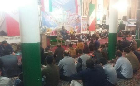 برگزاری محفل انسی با قرآن کریم در روستای حسام‌آباد