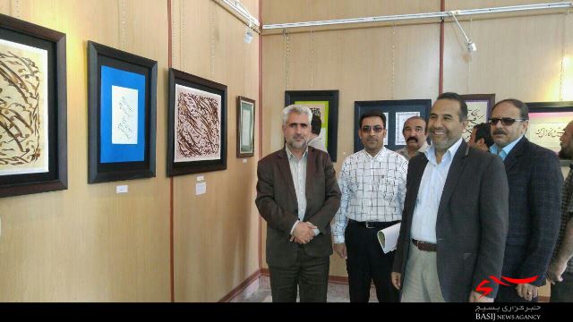 افتتاح نمایشگاه خوشنویسی به مناسبت ارتحال امام(ره) در نهاوند