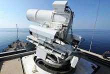 امریکا در خلیج فارس سلاح لیزری جدید خود را آزمایش کرد