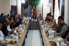 والی قندهار حل مشکلات سرمایه گذاران افغانستان درچابهار را خواستار شد والی قندهار حل مشکلات سرمایه گذاران افغانستان درچابهار را خواستار شد