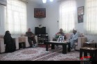 سرکشی کارکنان سپاه ناحیه تویسرکان از خانوادههای شهدا سرکشی کارکنان سپاه ناحیه تویسرکان از خانوادههای شهدا
