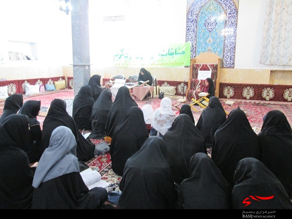 مسابقات قرآنی خواهران بسیجی آذرشهر برگزار شد