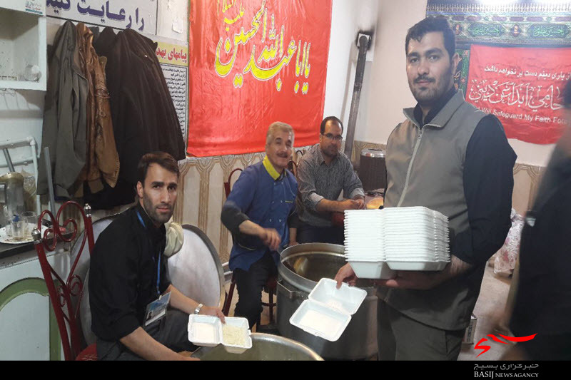 توزیع ۲۵ هزار وعده نهار و شام در موکب شهید«قهاری‌سعید» اسدآباد