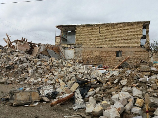 استقرار گروه جهادی حوزه امام خامنه ای در مناطق زلزله زده