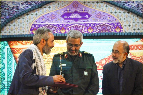 بسیجی کرمانی رتبه نخست جشنواره سراسری مدرسه عشق را از آن خود کرد