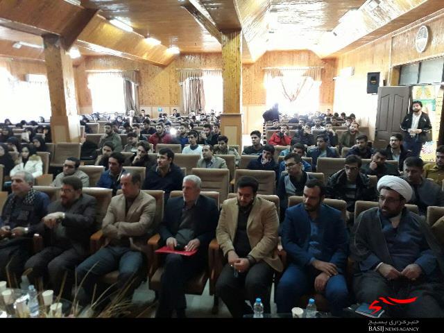 جشن پیروزی مدافعان حرم در همدان برگزار شد