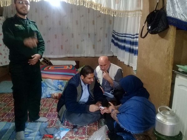 تیم بهداشتی درمانی بسیج جامعه پزشکی استان قزوین به روستای آوه اعزام شدند