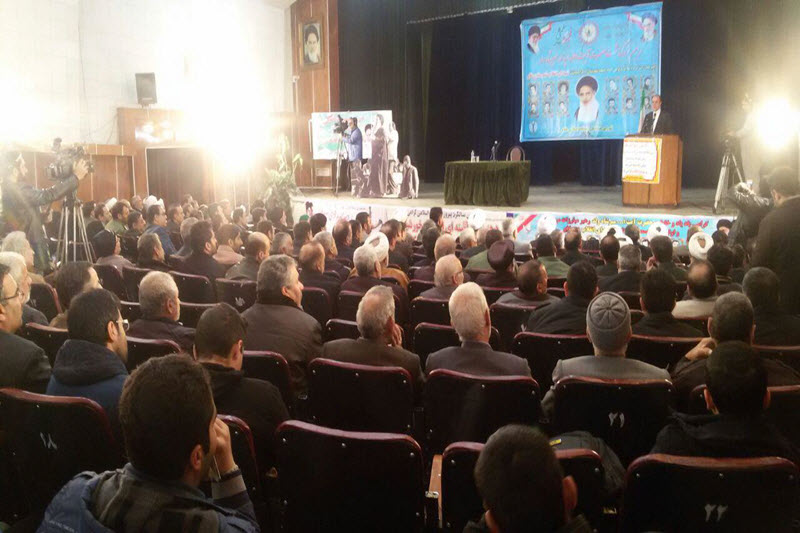 ایران به برکت پیروزی انقلاب دست ابرقدرت‌ها به ویژه آمریکا را کوتاه کرده است