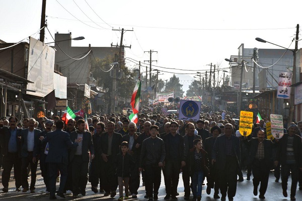 راهپیمایی یوم الله 22 بهمن در شهرستان آبدانان برگزار شد