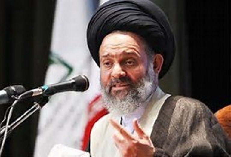 باید دستاوردهای انقلاب را برای مردم بیان کرد/ یکی از دستاوردهای انقلاب اسلامی عزت ایران در جهان است