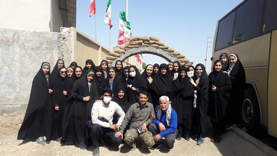 دانشجویان بسیجی دانشگاه‌های جهرم از مناطق عملیاتی دوران دفاع مقدس بازدید کردند
