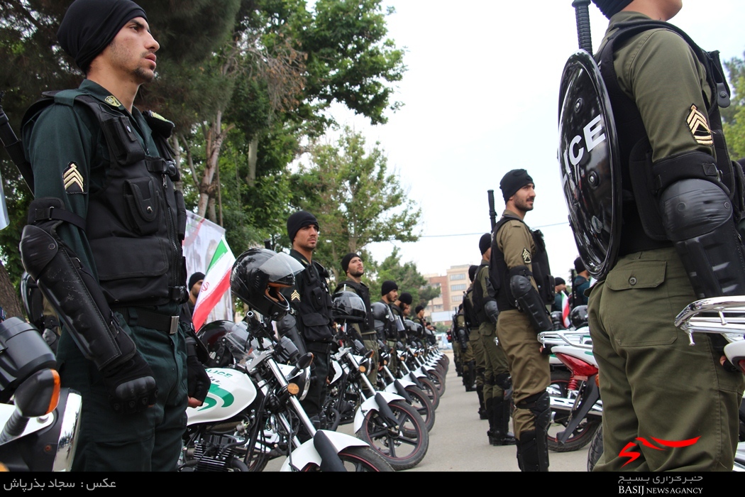 رژه سوم خرداد نیروهای مسلح در کرج