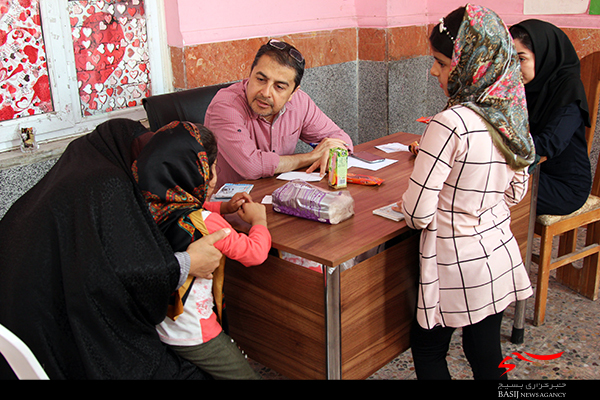 خدمات­رسانی درمانگاه صحرایی بسیج جامعه پزشکی به مردم بوشهر