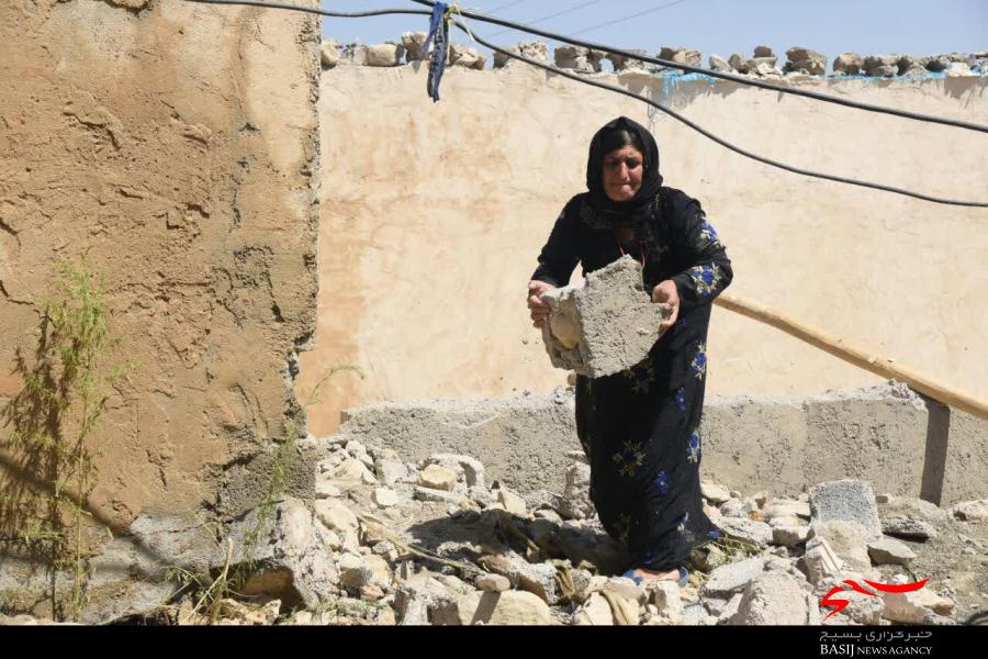 ارائه خدمات گروه جهادی کریم اهل بیت استان البرز  در مناطق زلزله‌زده غرب کرمانشاه