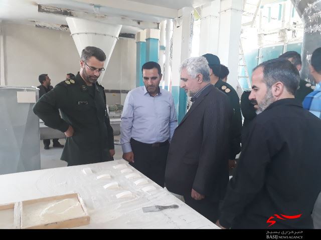 اجرای رزمایش «شیفت ایثار» در کارخانه آرد زرین اسدآباد