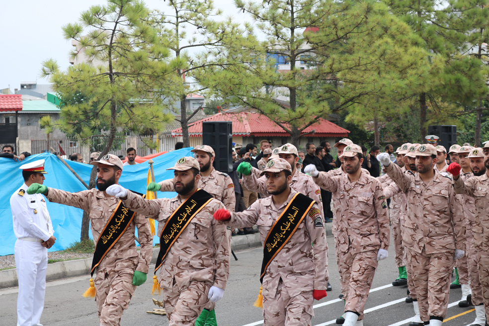 گزارش تصویری مراسم رژه نیروهای مسلح در رشت