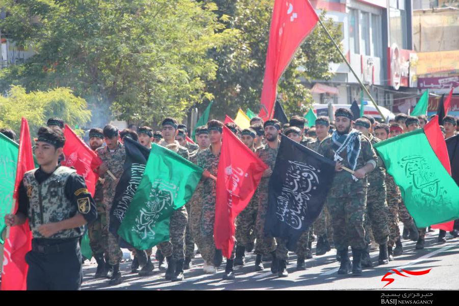 رژه اقتدار و آمادگی نیروهای مسلح شهرستان ساوجبلاغ به روایت تصویر