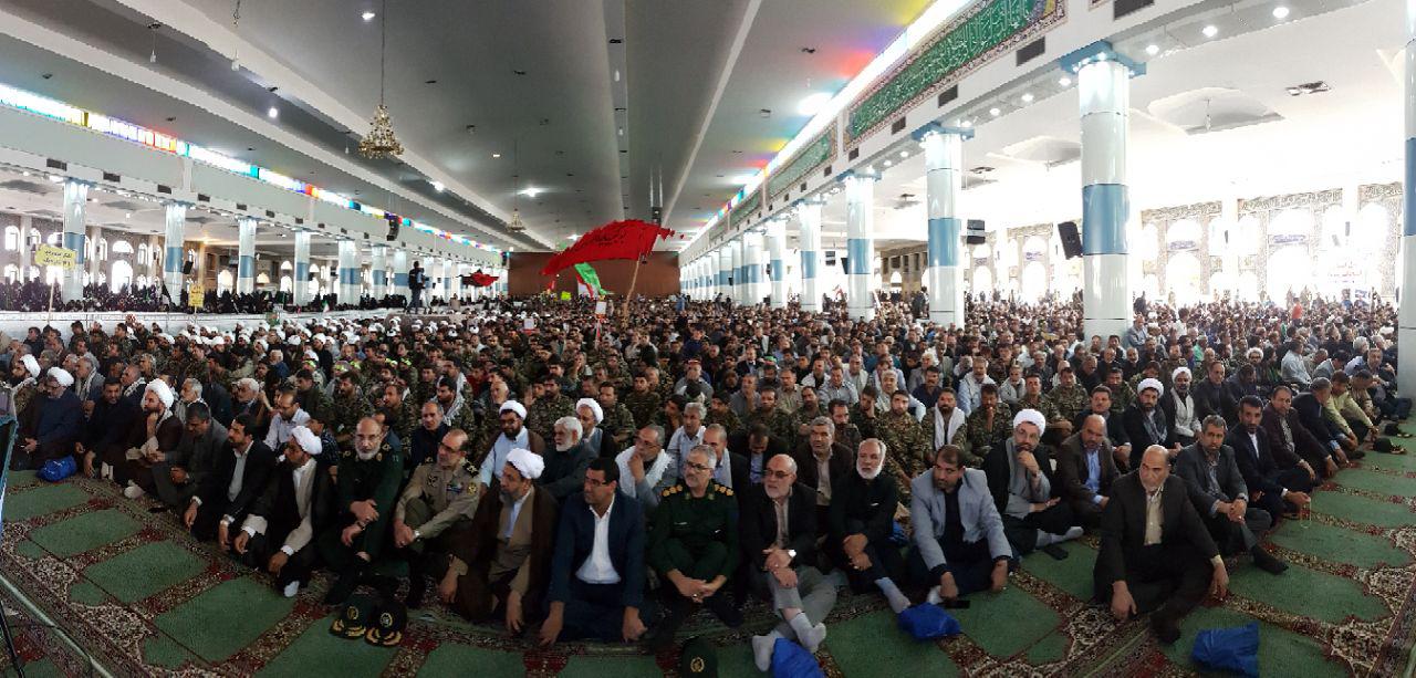 گردهمایی ده ها هزارنفری بسیجیان در کرمان برگزار شد+تصاویر