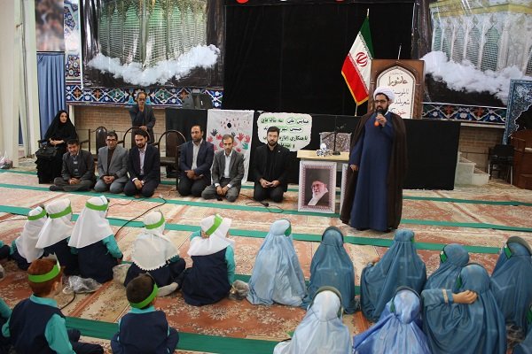 همایش سه ساله های حسینی در مرند برگزار شد
