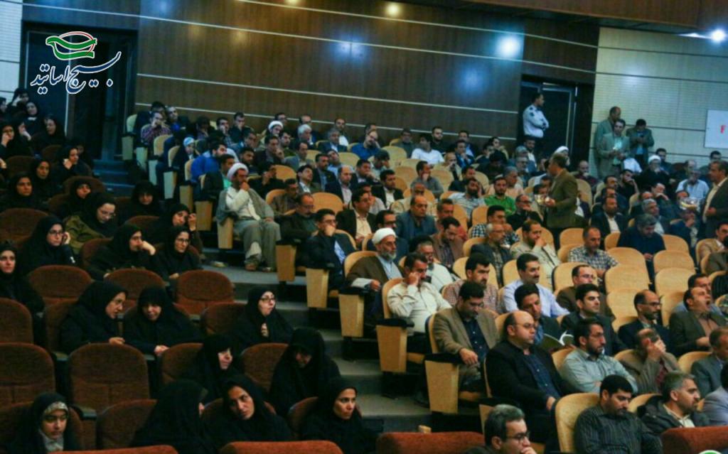 «چهل سالگی انقلاب اسلامی و رسالت نخبگان در آغاز دهه پنجم انقلاب اسلامی»