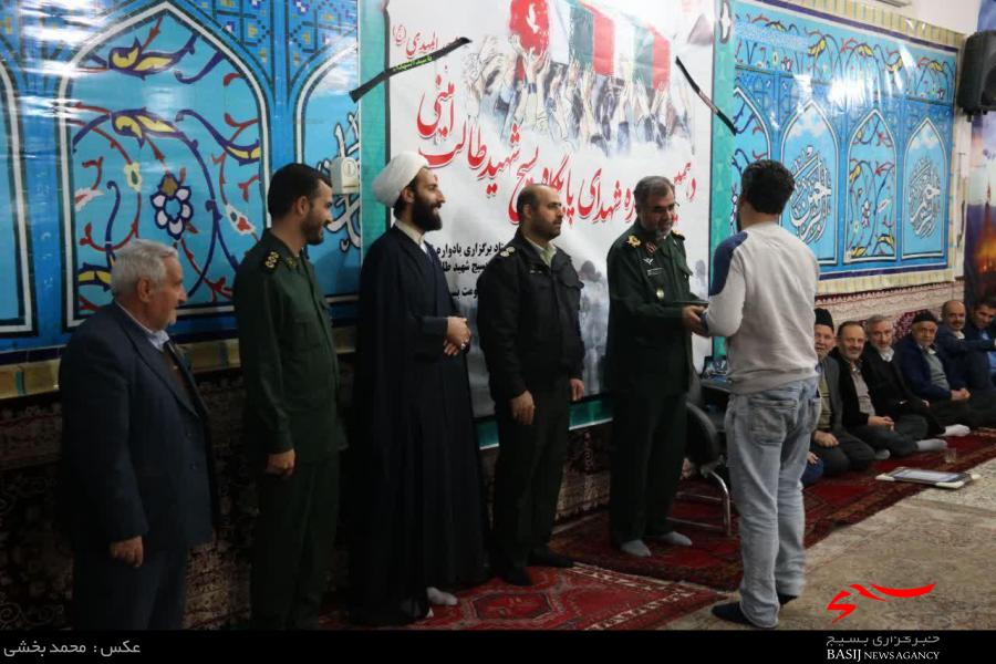 شهدای انقلاب اسلامی فرهنگ ایثار و شهادت‌طلبی را به دنیا صادر کردند