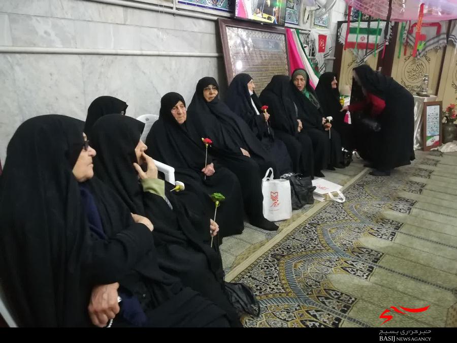 یکدلی ملت نشان از وحدت و یکپارچکی همه مردم ایران است
