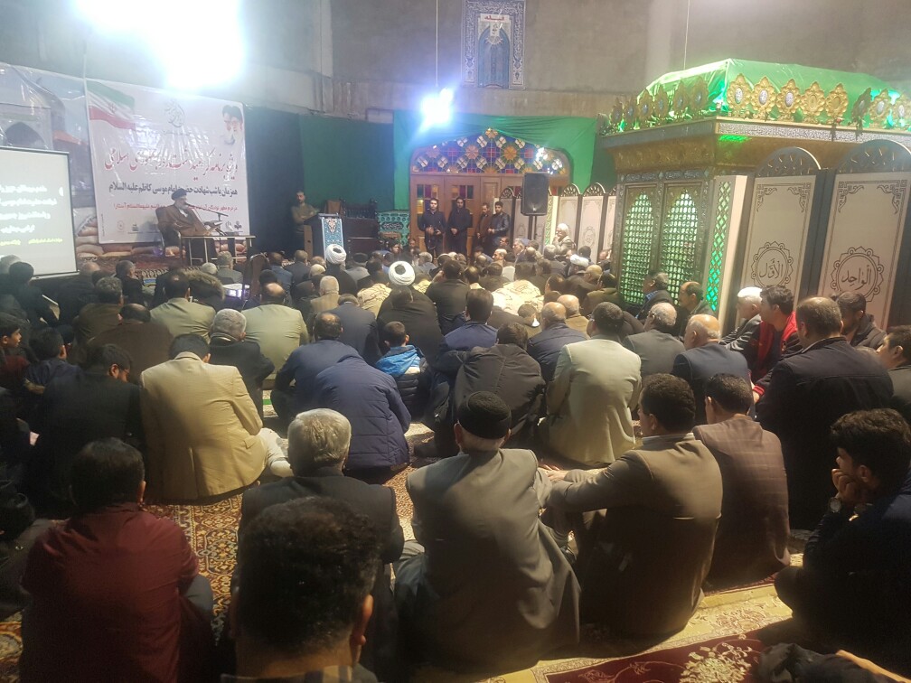 برگزاری مراسم بزرگداشت روز جمهوری اسلامی ایران همزمان با شب شهادت امام موسی کاظم (ع) در آستارا+عکس