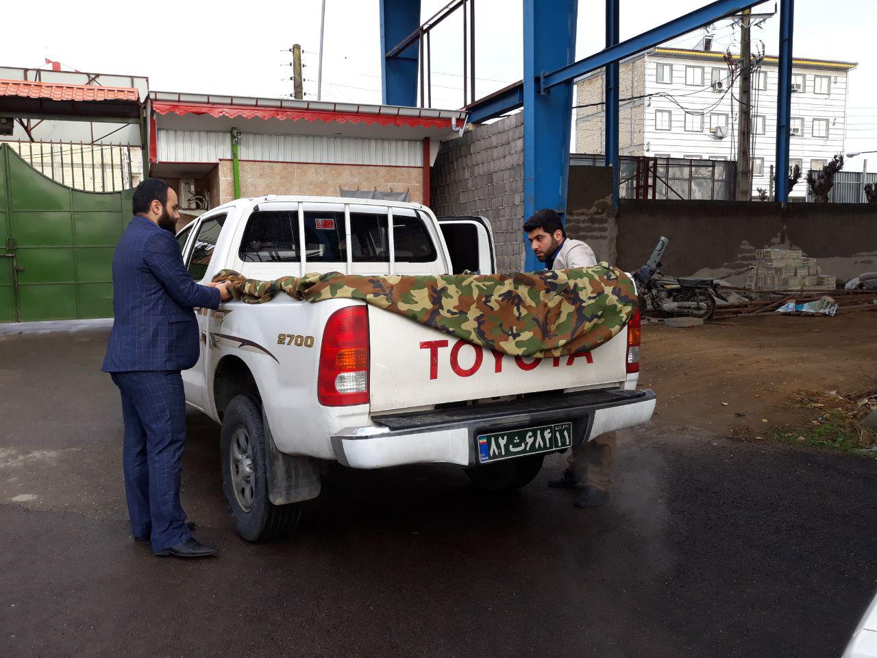 ارسال دومین محموله کمک های جمع آوری شده سپاه صومعه سرا به مناطق سیل زده + تصاویر