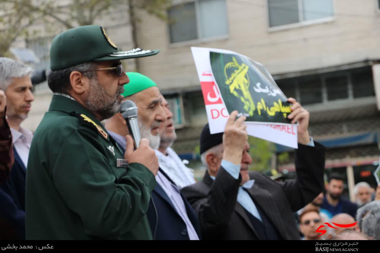 دشمنان انقلاب بدانند که تمام ملت ایران پاسدار انقلاب هستند