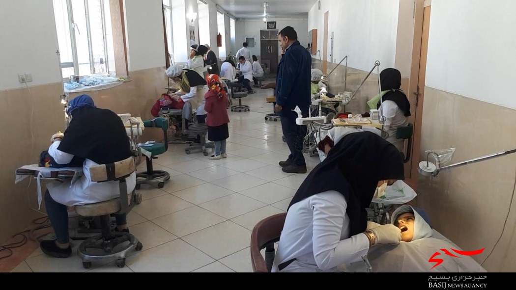 برگزاری ویزیت رایگان دندانپزشکی ساکنین پلنگ آباد شهرستان اشتهارد