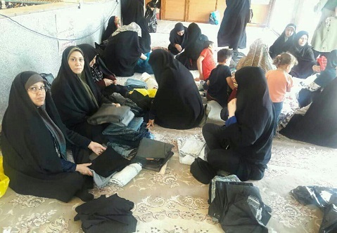 کمک های مردمی منطقه ۱۷ دارالشهدای تهران به سیل زدگان