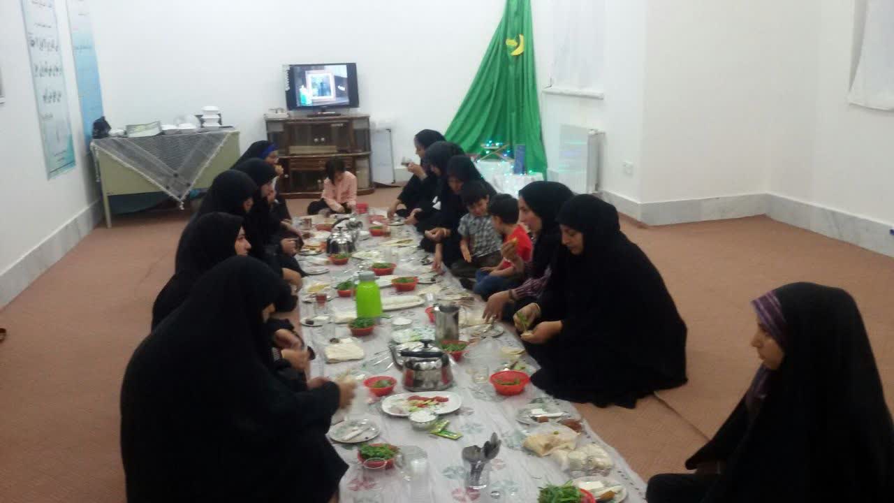 برگزاری ضیافت افطاری بسیجیان خواهر بیارجمند