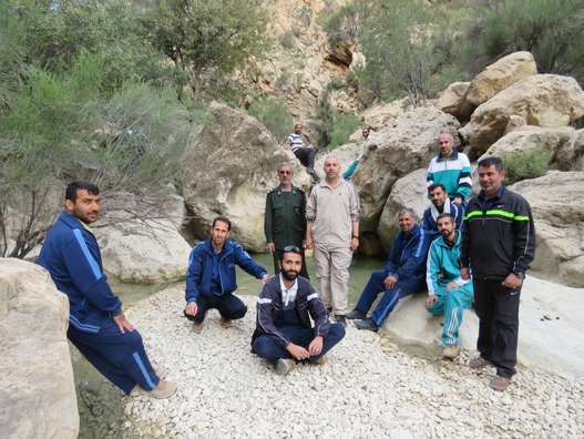 کارکنان سپاه جهرم به ارتفاعات البرزکوه صعود کردند/ تصاویر