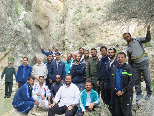 کارکنان سپاه جهرم به ارتفاعات البرزکوه صعود کردند/ تصاویر