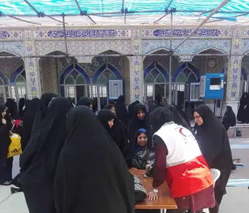 برگزاری میز خدمت جهادی به مناسبت گرامیداشت سوم خرداد
