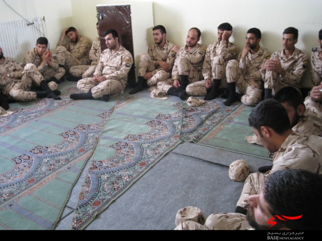 برگزاری نشست بصیرتی سربازان تیپ انصارالحسین(ع) همدان